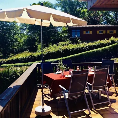 Haus Mit Seeblick - Terrassen - Grosszuegig Auf 2 Ebenen - Freistehend 1.000 Qm Bringhausen