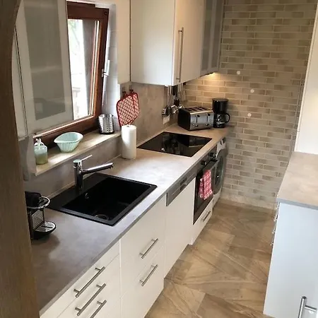 Nyaraló Haus Mit Seeblick - Terrassen - Grosszuegig Auf 2 Ebenen - Freistehend 1.000 Qm Bringhausen