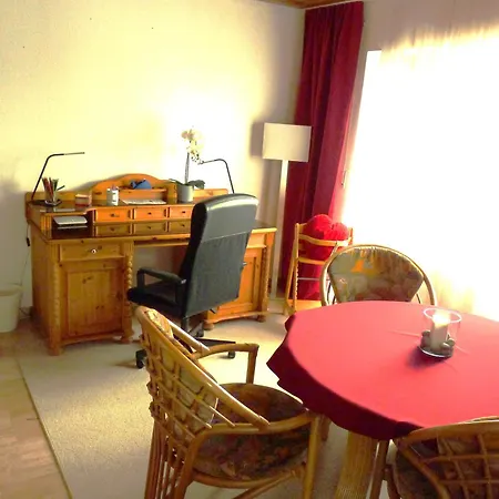 Nyaraló Haus Mit Seeblick - Terrassen - Grosszuegig Auf 2 Ebenen - Freistehend 1.000 Qm Bringhausen