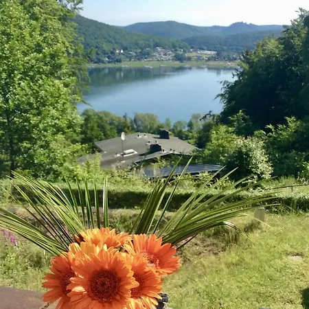 Haus Mit Seeblick - Terrassen - Grosszuegig Auf 2 Ebenen - Freistehend 1.000 Qm Nyaraló