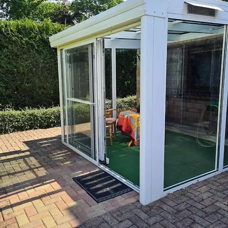 Haus Mit Seeblick - Terrassen - Grosszuegig Auf 2 Ebenen - Freistehend 1.000 Qm Feriehus Bringhausen