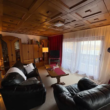 Haus Mit Seeblick - Terrassen - Großzügig Auf 2 Ebenen - Freistehend 1.000 Qm