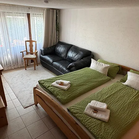 Haus Mit Seeblick - Terrassen - Großzügig Auf 2 Ebenen - Freistehend 1.000 Qm