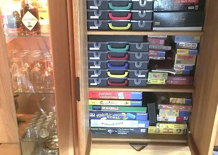 Haus Mit Seeblick - Terrassen - Grosszuegig Auf 2 Ebenen - Freistehend 1.000 Qm 度假居