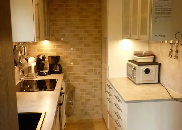 Haus Mit Seeblick - Terrassen - Grosszuegig Auf 2 Ebenen - Freistehend 1.000 Qm