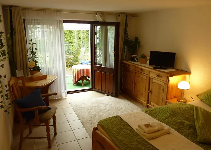 Haus Mit Seeblick - Terrassen - Grosszuegig Auf 2 Ebenen - Freistehend 1.000 Qm