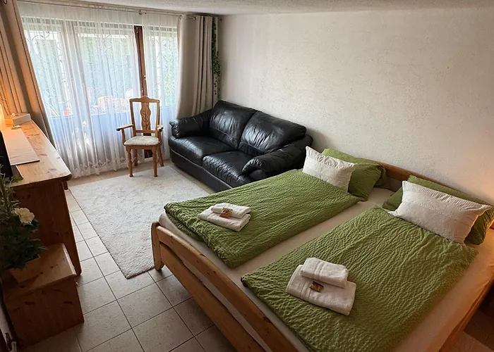 Haus Mit Seeblick - Terrassen - Grosszuegig Auf 2 Ebenen - Freistehend 1.000 Qm